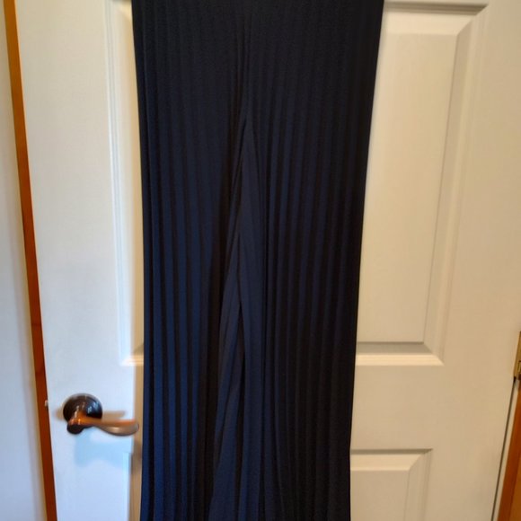 Escada 3 Piece Wide Leg Pant Suit, Sweater, Tank Top, & Wide, Flare Leg Pants - Picture 11 of 11